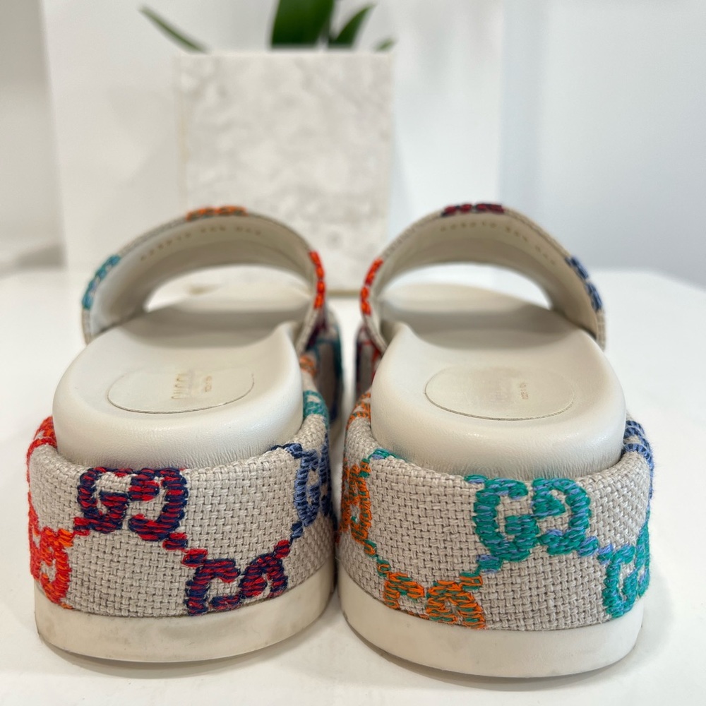 GUCCI Platform Multicolor logo print canvas slides - Picture 6 of 15